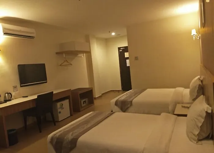 Grand Court Hotel